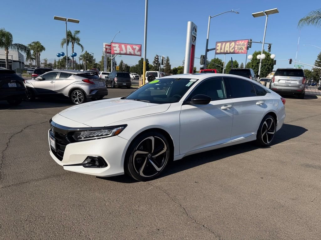 Used 2022 Honda Accord Sport image 3