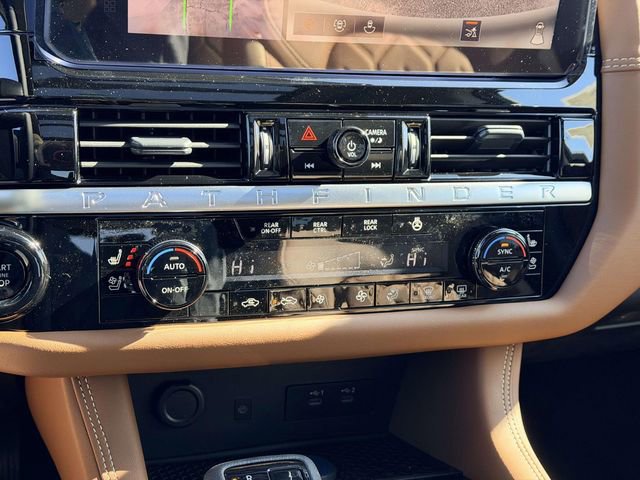 New 2026 Nissan Pathfinder Platinum image 22