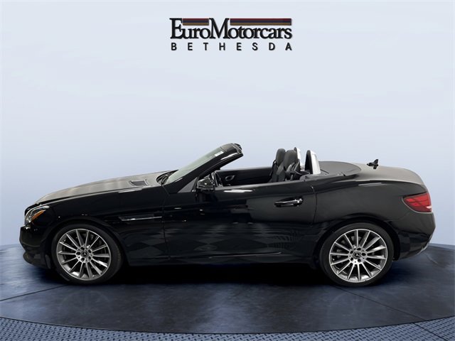Used 2020 Mercedes-Benz SLC 300 image 2