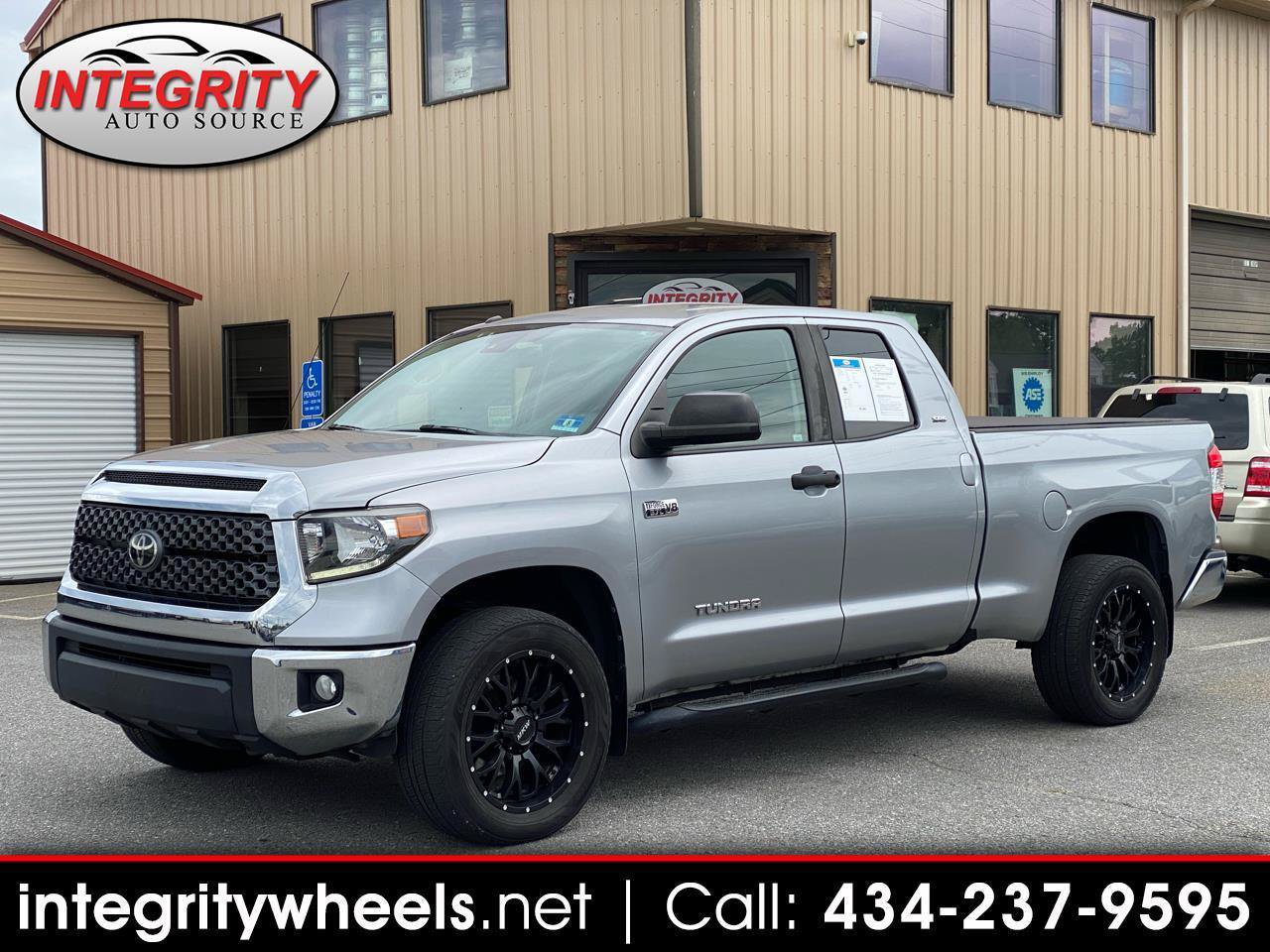 Used 2019 Toyota Tundra SR5 AWD/4WD image 1