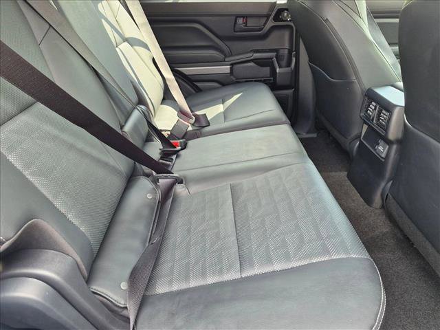 Used 2025 Toyota 4Runner TRD Off-Road Premium w/ Tow Technology Package AWD/4WD image 21