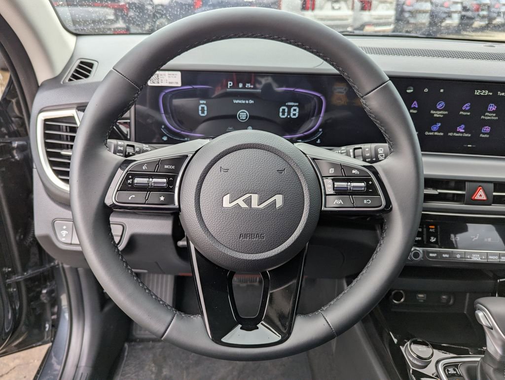 New 2026 Kia Seltos S FWD image 28