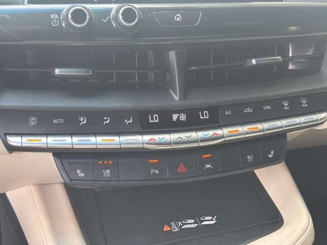 Used 2023 Cadillac CT4 Premium Luxury RWD image 16