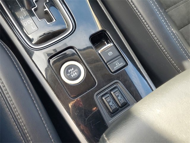 Used 2019 Mitsubishi Outlander SE image 25