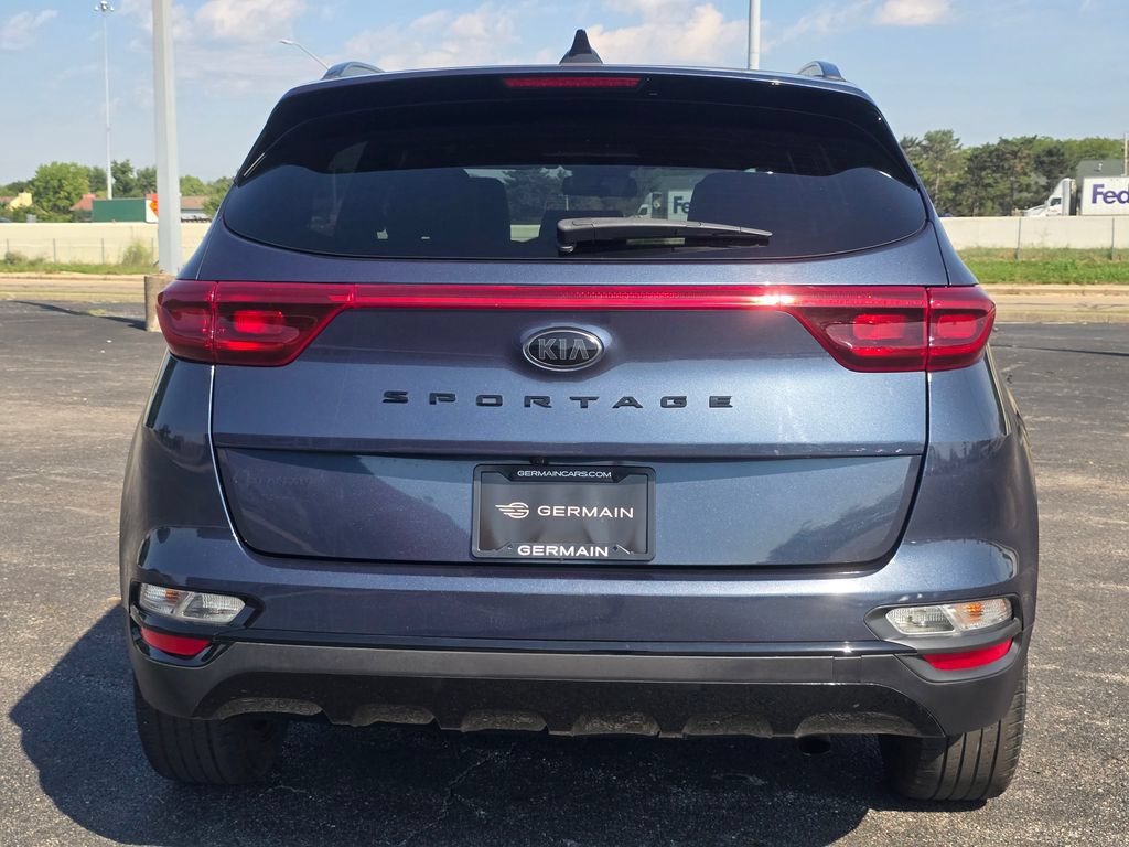Used 2022 Kia Sportage Nightfall Edition FWD image 14