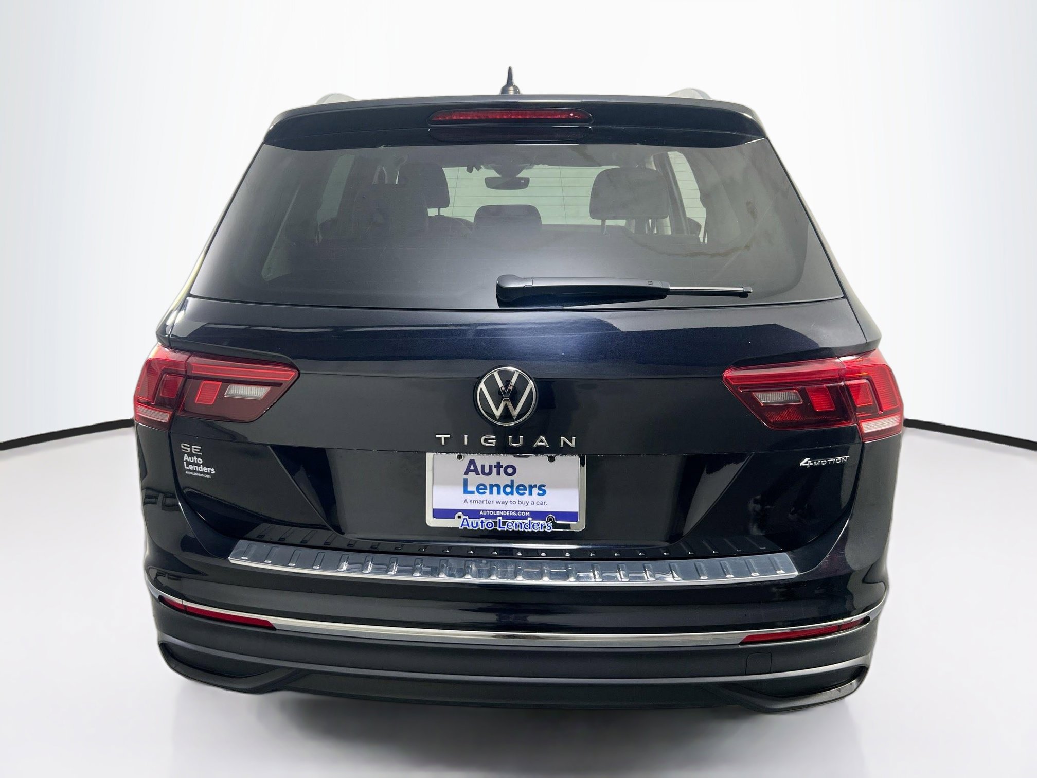 Used 2022 Volkswagen Tiguan SE AWD/4WD image 6