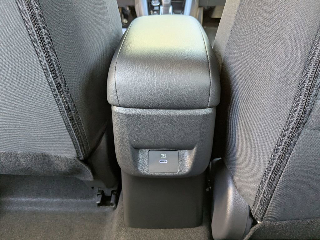New 2025 Nissan Versa SV w/ Trunk Package FWD image 25