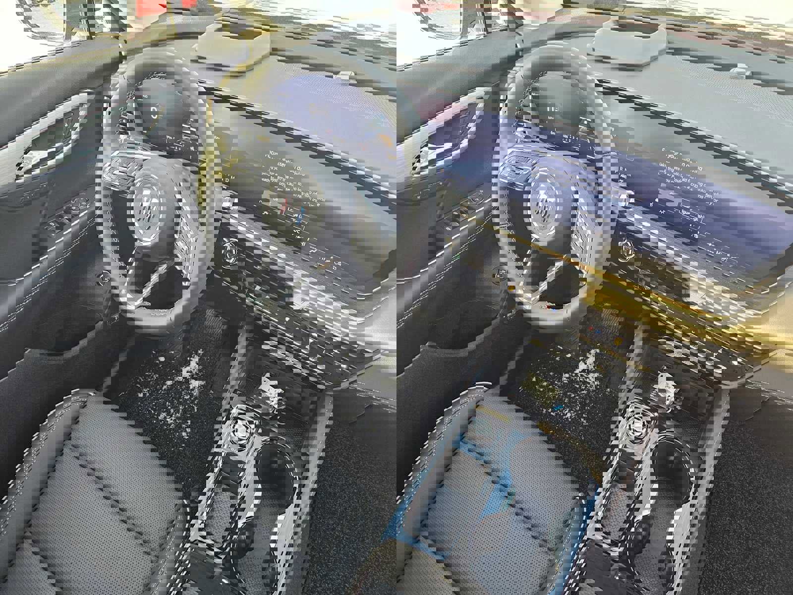 New 2025 Buick Envision Avenir image 10