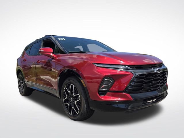 Used 2023 Chevrolet Blazer RS w/ Driver Confidence II Package FWD image 1
