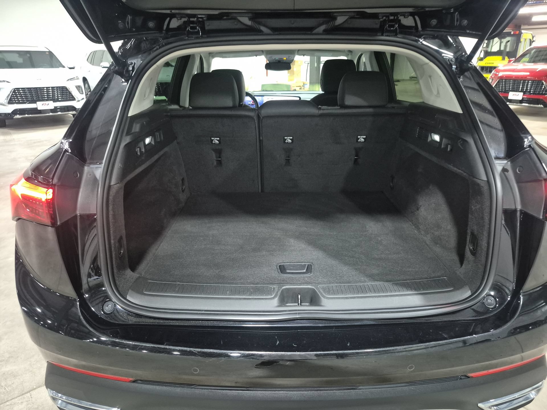 Used 2024 Buick Envision Preferred AWD/4WD image 27