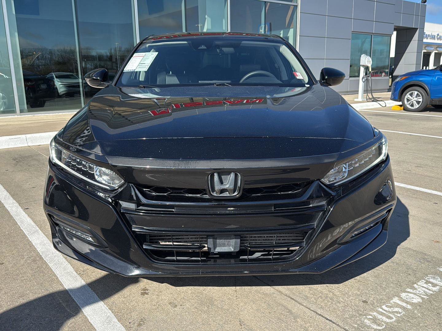 Used 2019 Honda Accord EX image 4