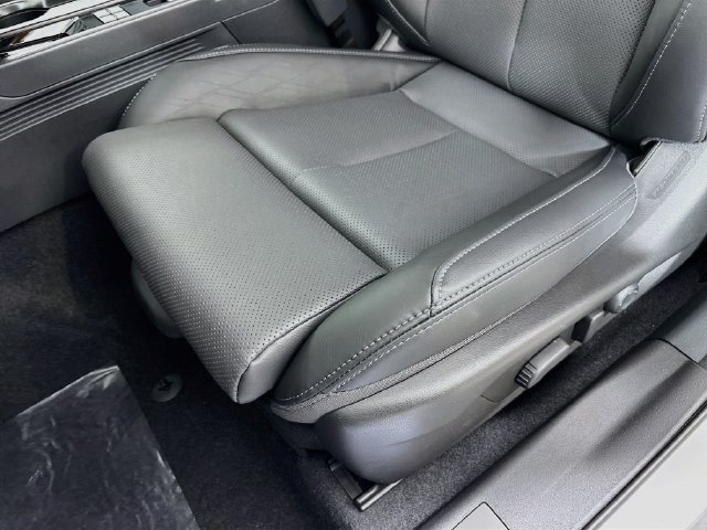 New 2026 Subaru Outback Touring XT AWD/4WD image 19