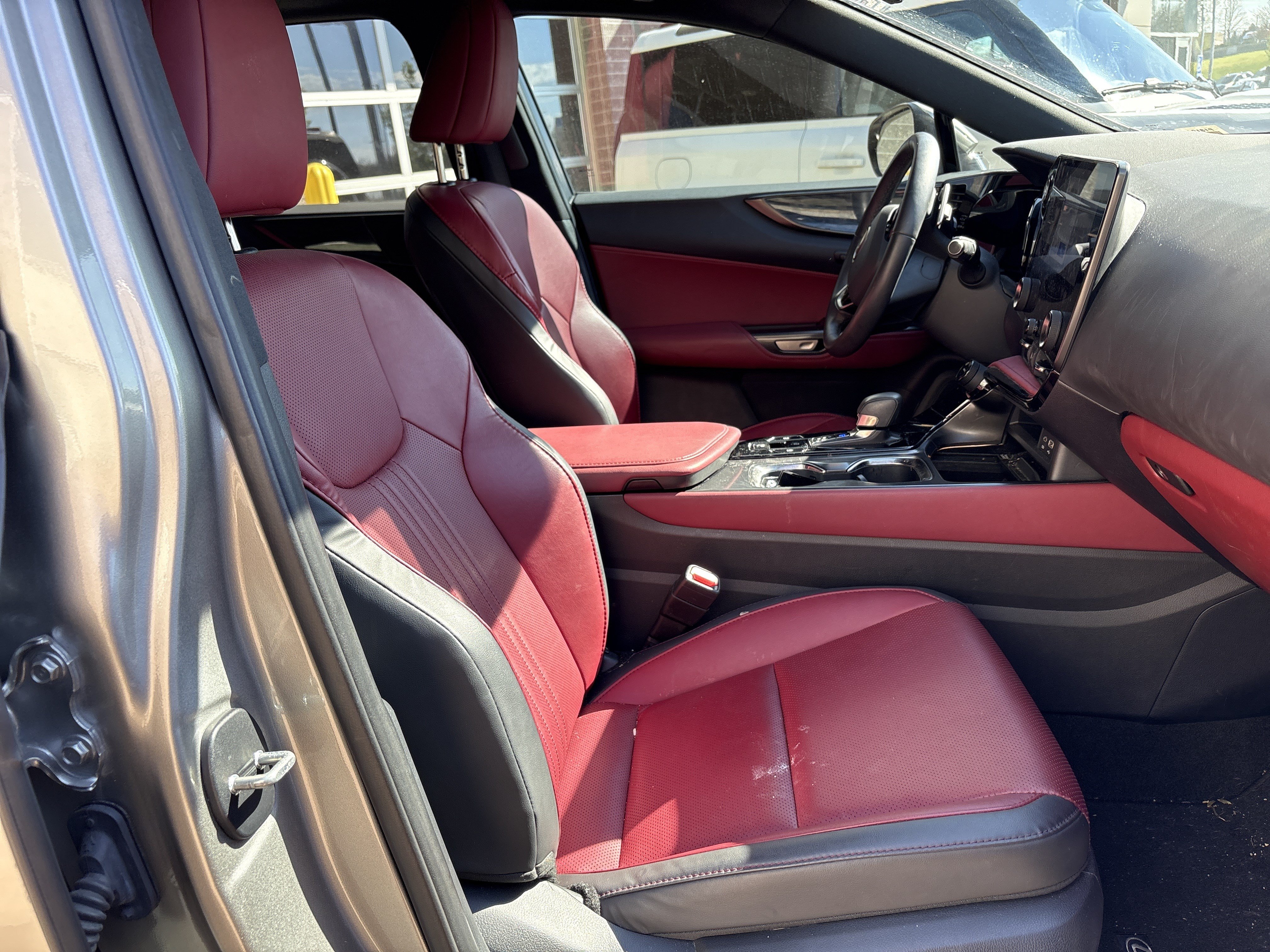 Certified 2025 Lexus NX 250 FWD w/ Cold Area Package image 33