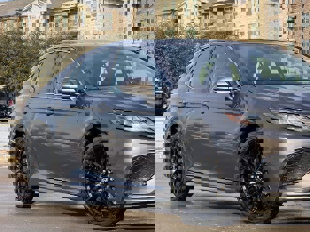 Used 2024 Toyota Camry XSE image 3