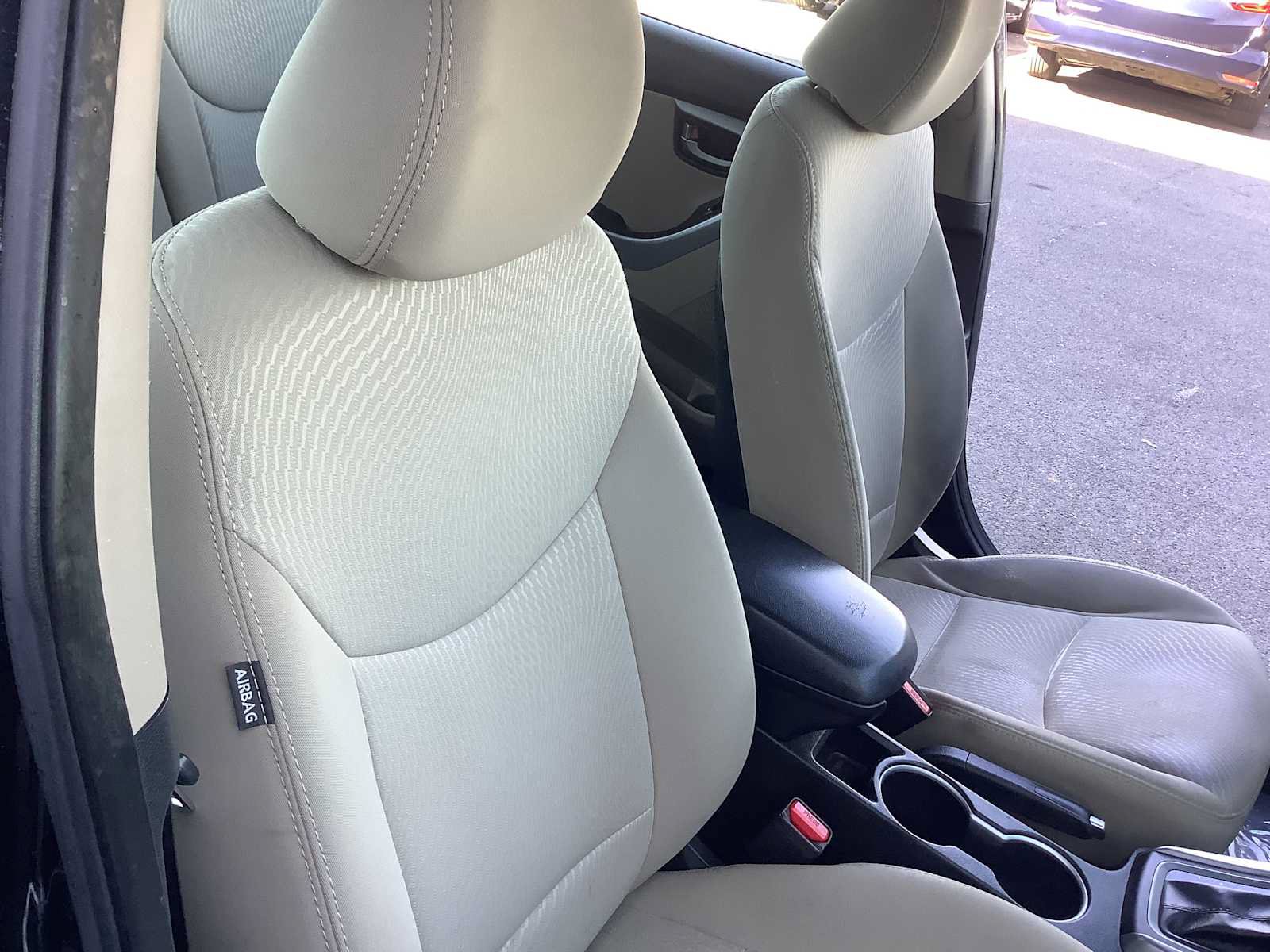 Used 2014 Hyundai Elantra SE w/ Option Group 02 FWD image 14