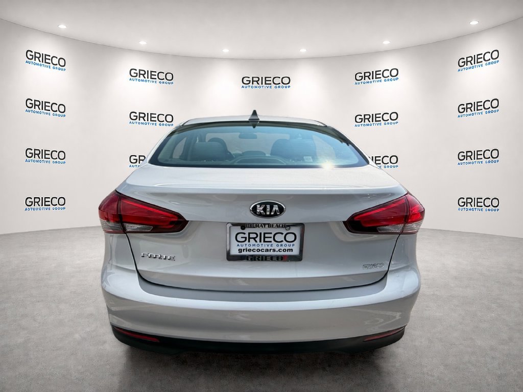 Used 2018 Kia Forte LX w/ LX Popular Package FWD image 6