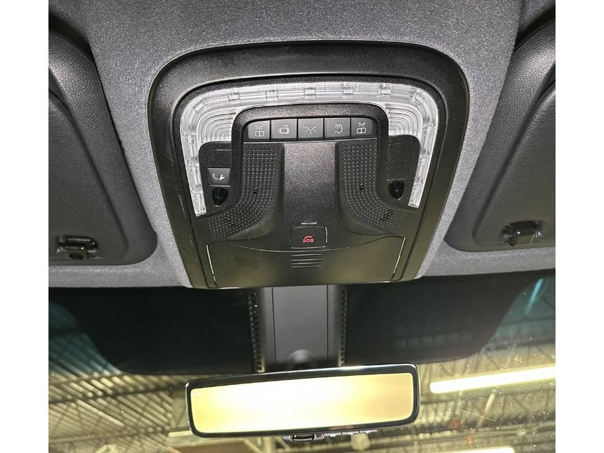 Used 2024 Mercedes-Benz Sprinter 2500 image 35