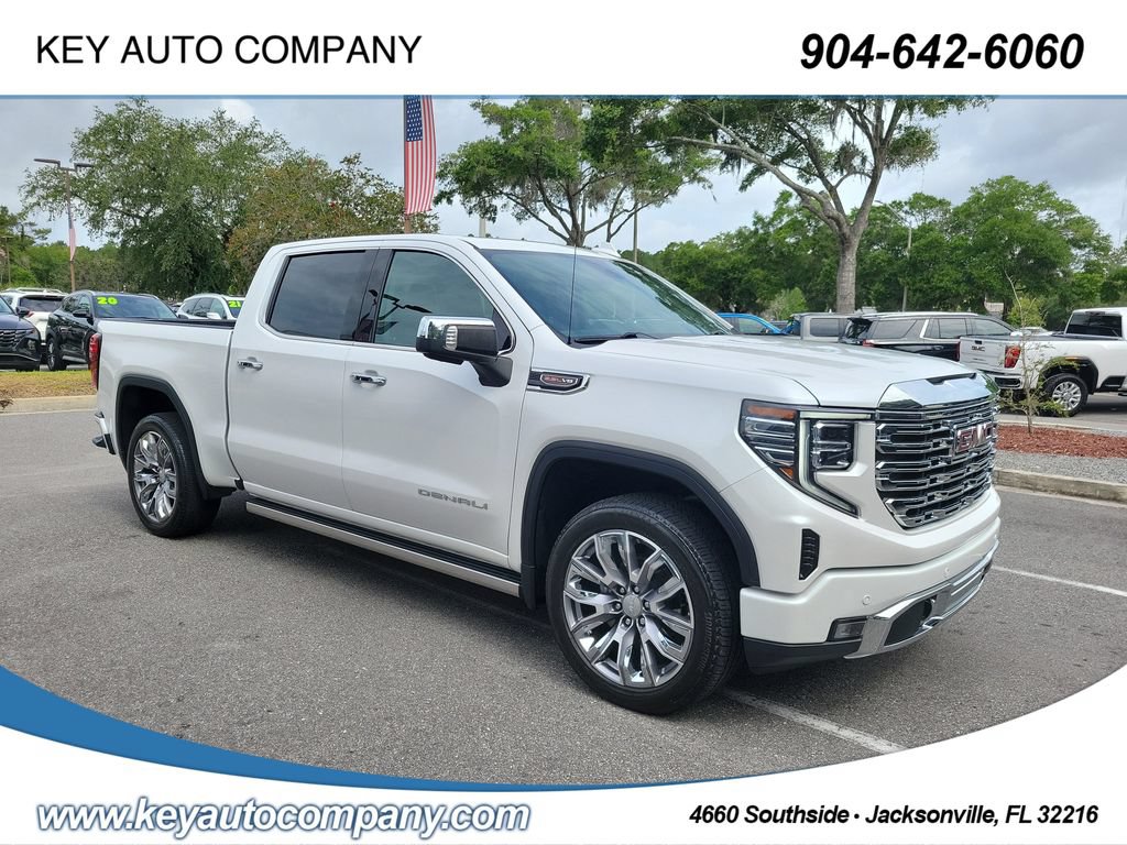 Used 2024 GMC Sierra 1500 Denali w/ Denali Reserve Package AWD/4WD image 1
