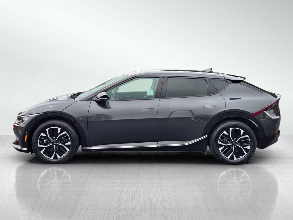 Used 2024 Kia EV6 Wind w/ Wind Technology Package AWD/4WD image 7