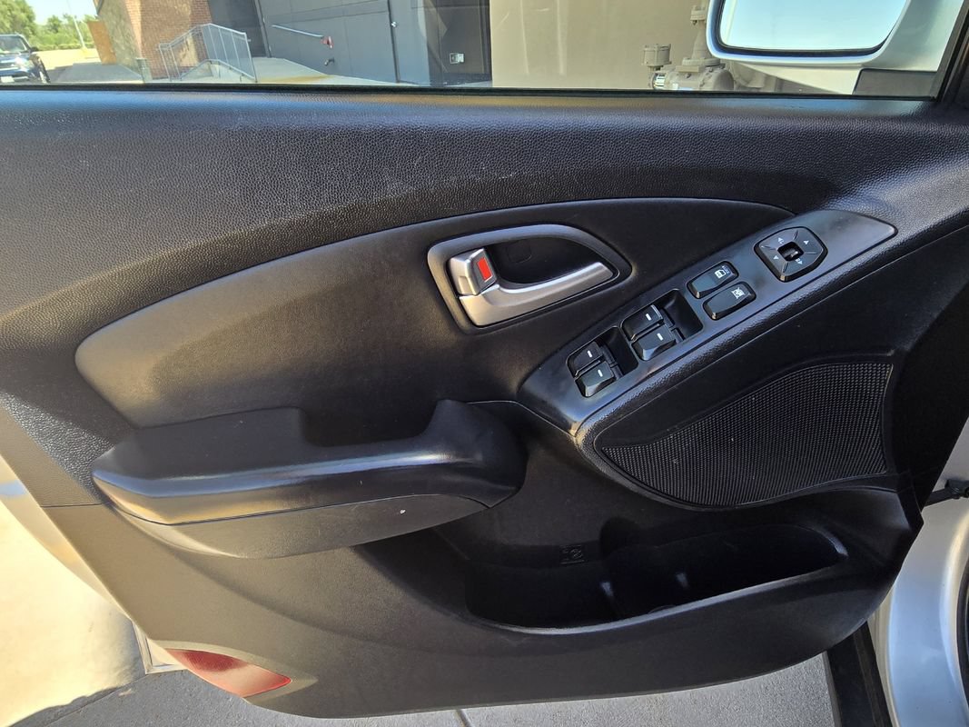 Used 2013 Hyundai Tucson GLS AWD/4WD image 15