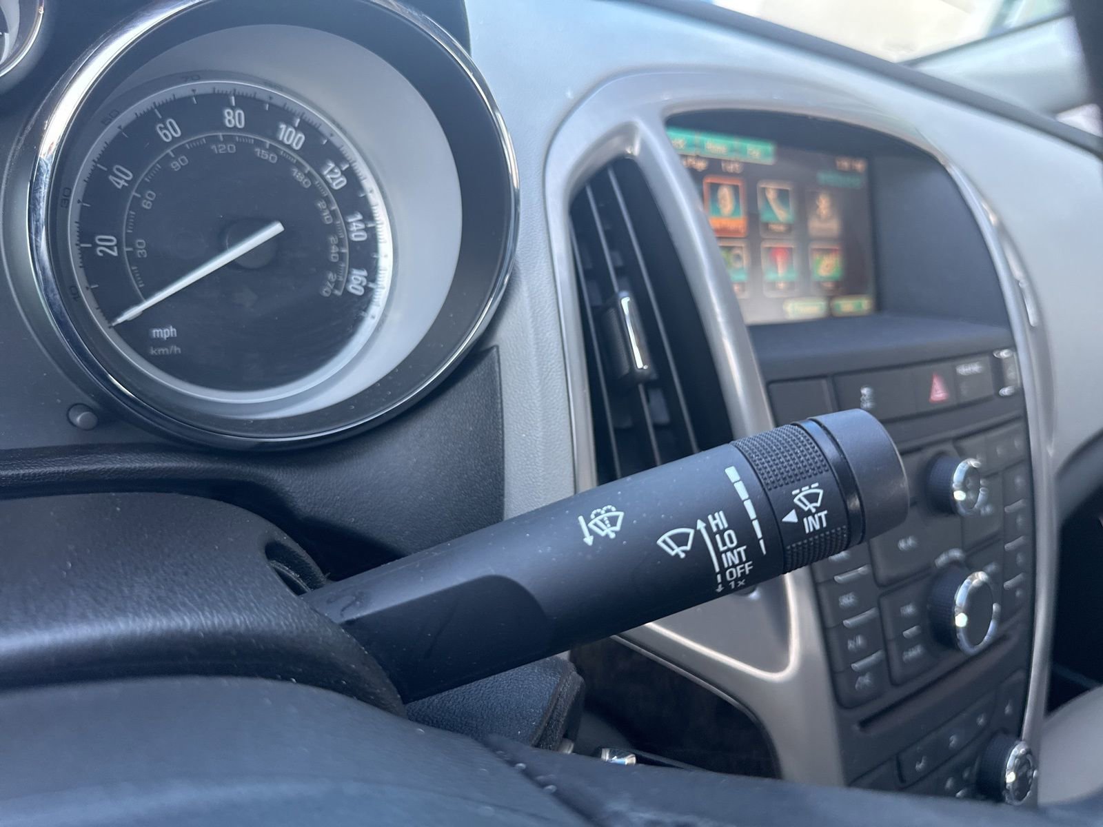 Used 2016 Buick Verano Sport Touring image 31