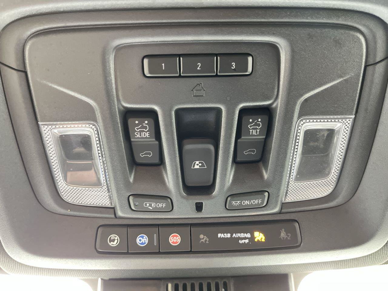 Certified 2025 GMC Sierra 2500 AT4 AWD/4WD image 31