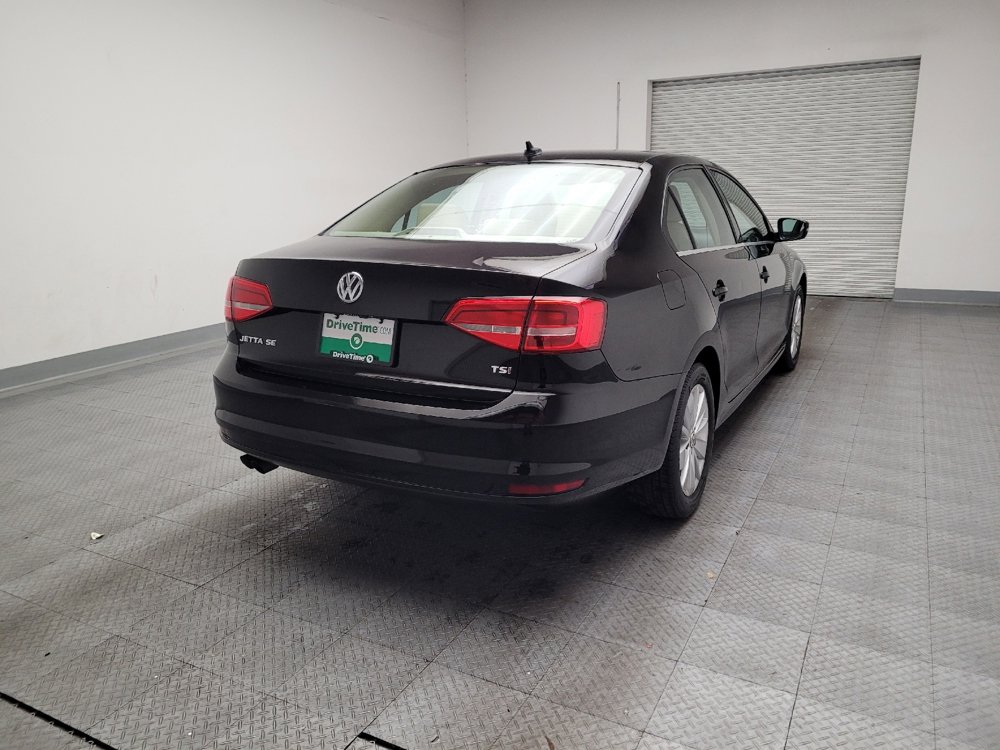 Used 2015 Volkswagen Jetta SE FWD image 9