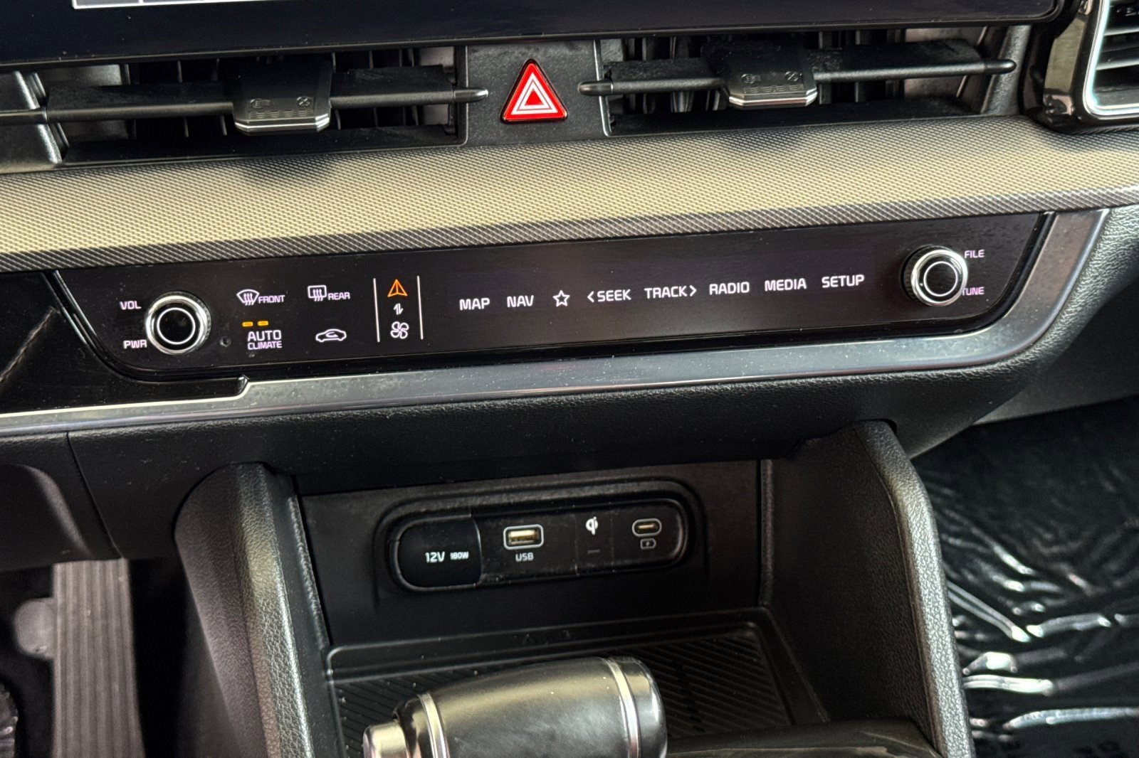 Used 2023 Kia Sportage SX image 20