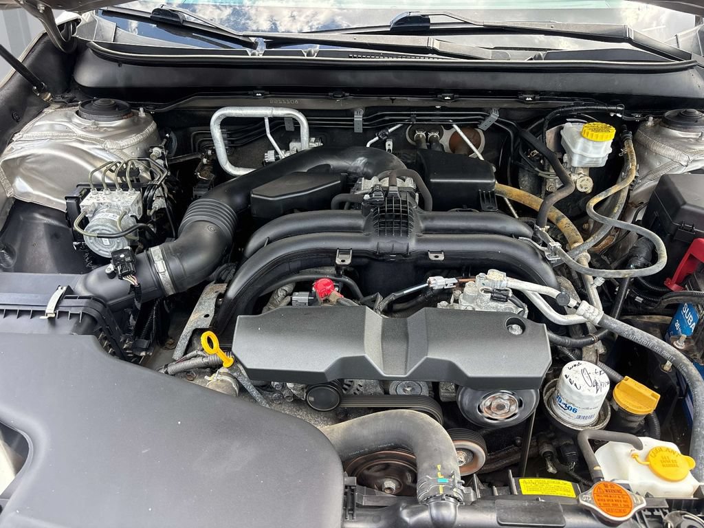 Used 2018 Subaru Outback 2.5i Premium AWD/4WD image 10