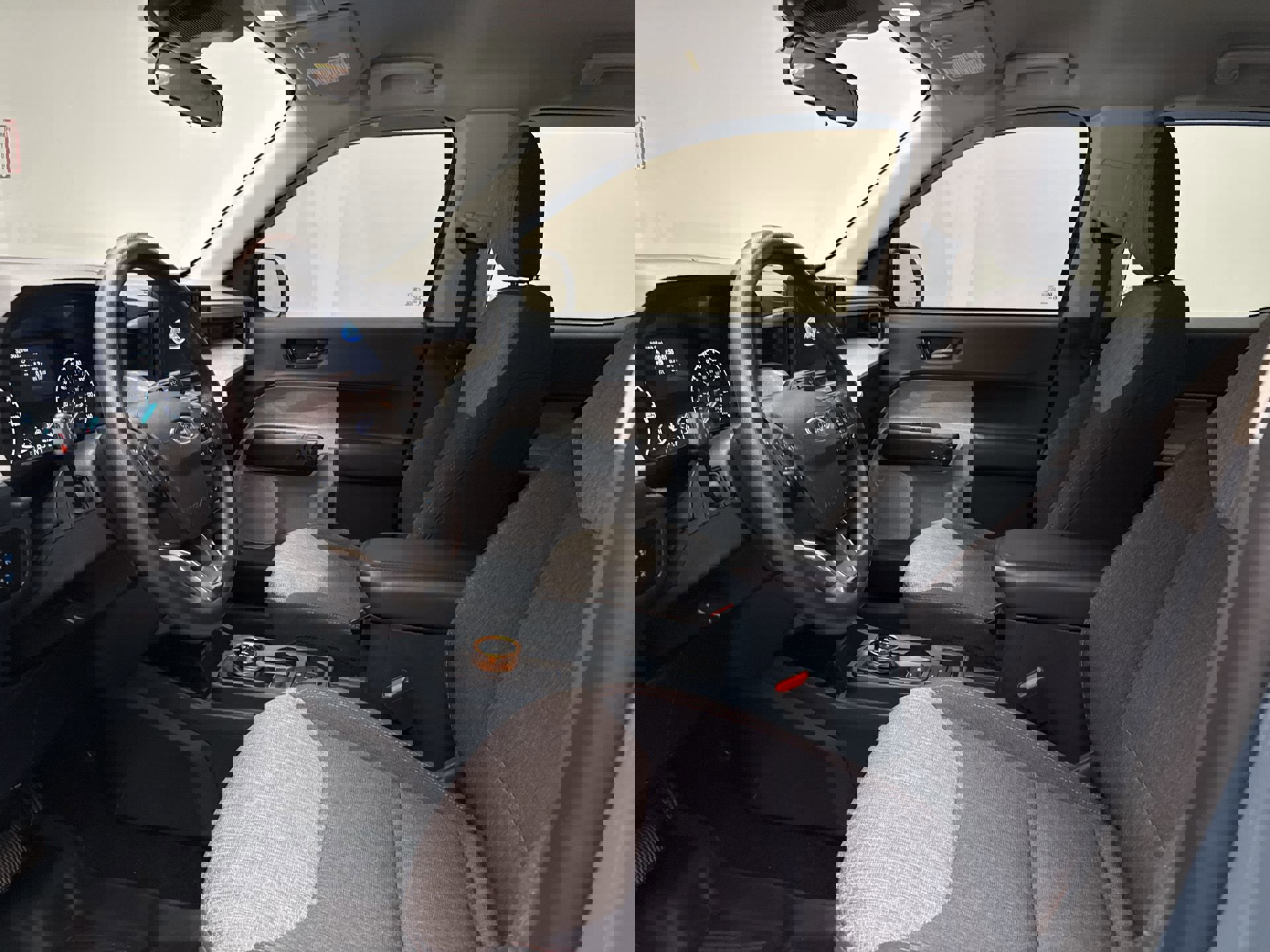 Used 2023 Ford Maverick XLT FWD image 9