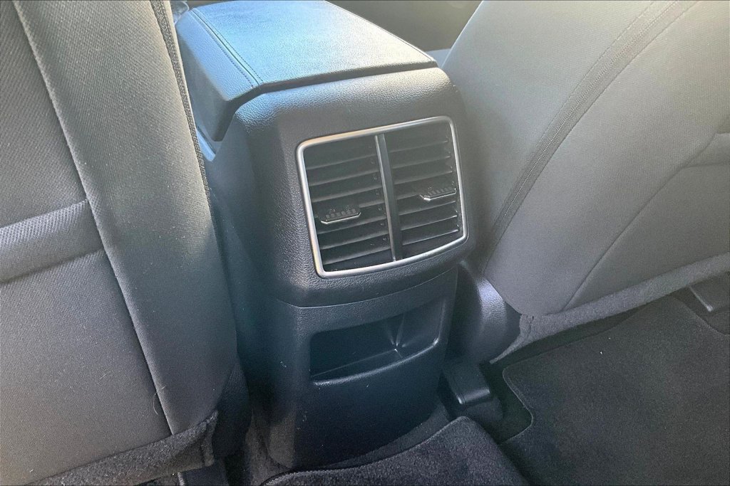 Used 2024 Kia Sportage LX FWD image 10