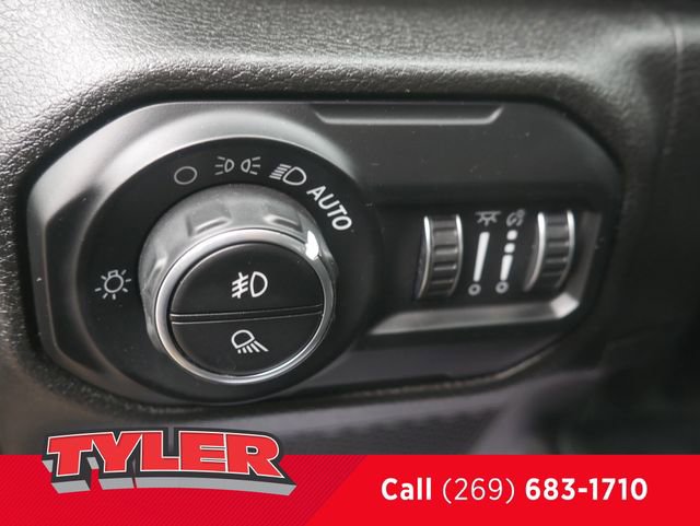 Used 2020 Jeep Gladiator Sport w/ Quick Order Package 24S AWD/4WD image 22