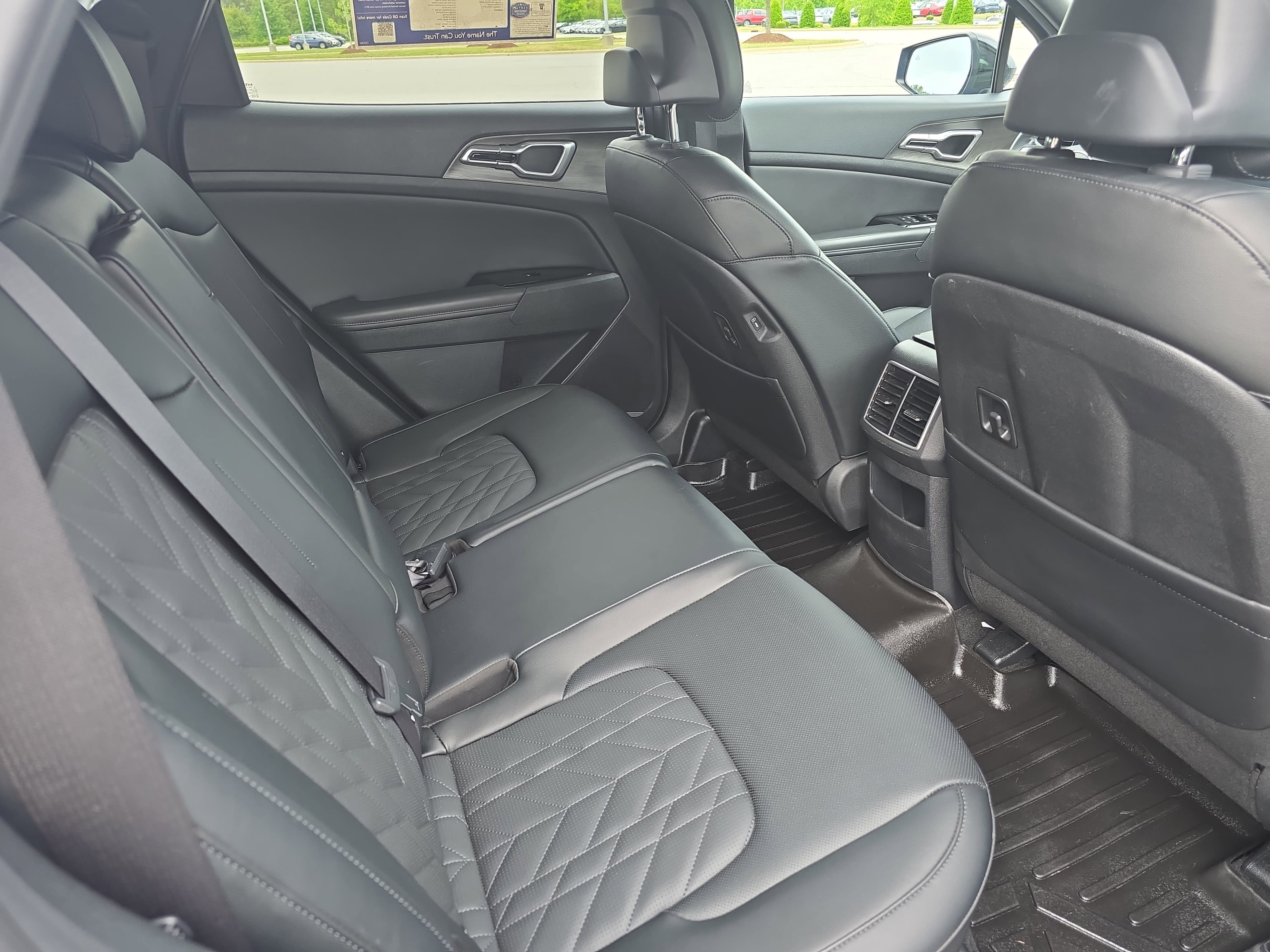 Used 2024 Kia Sportage X-Line w/ X-Line Premium Package AWD/4WD image 11