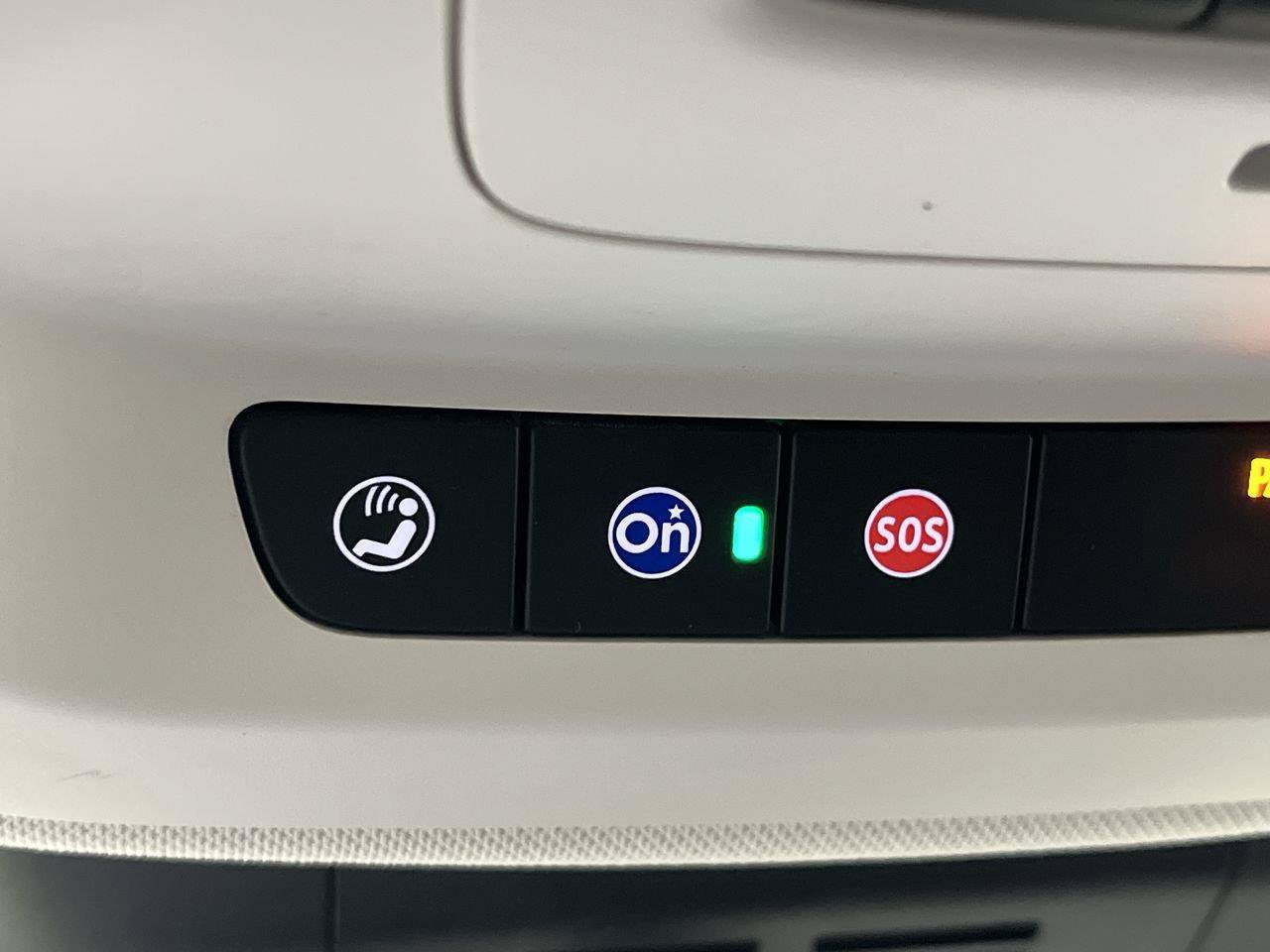 Certified 2024 Buick Envision Avenir AWD/4WD image 29