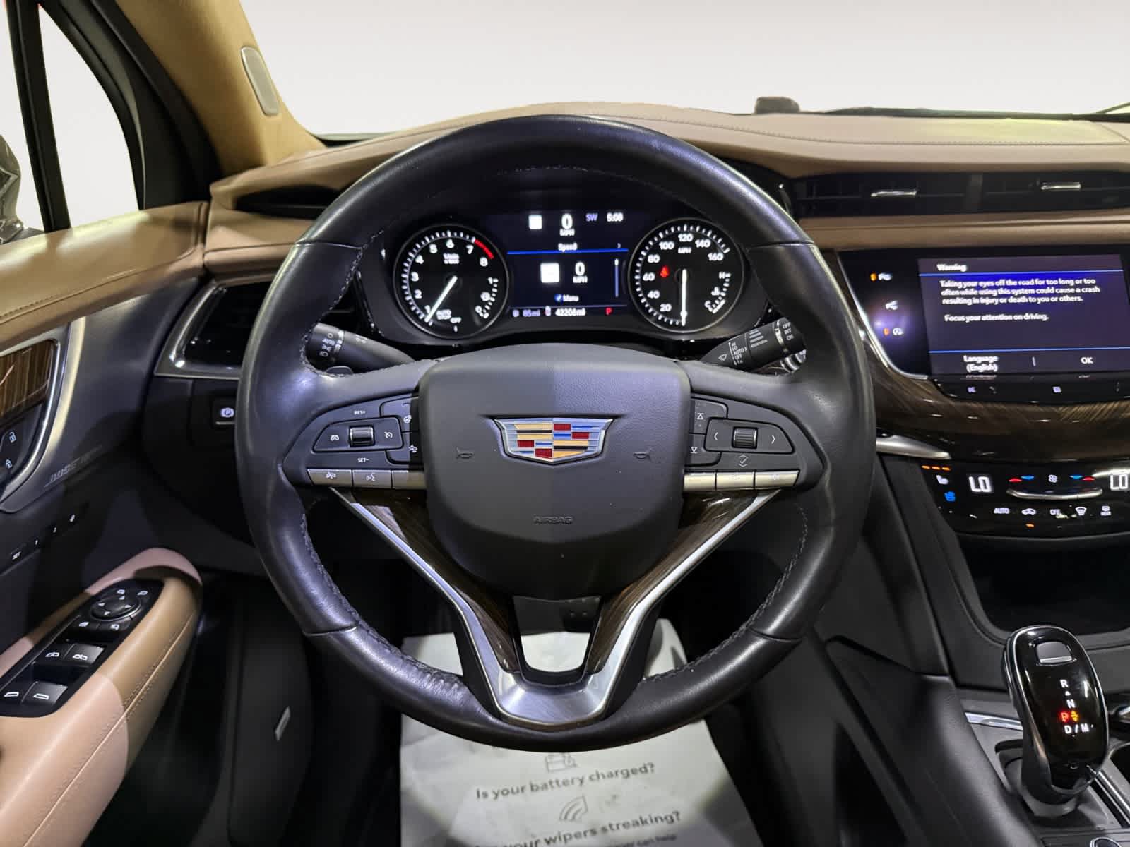 Used 2020 Cadillac XT6 Premium Luxury w/ Platinum Package FWD image 19