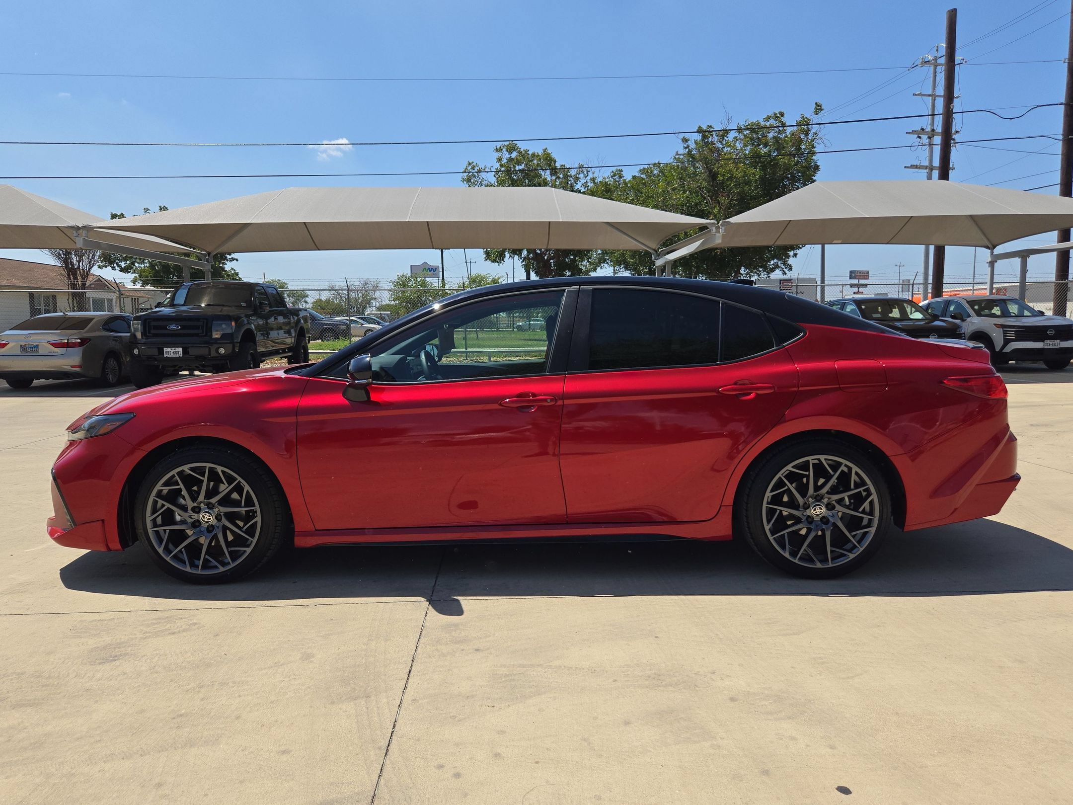 Used 2026 Toyota Camry XSE FWD image 6
