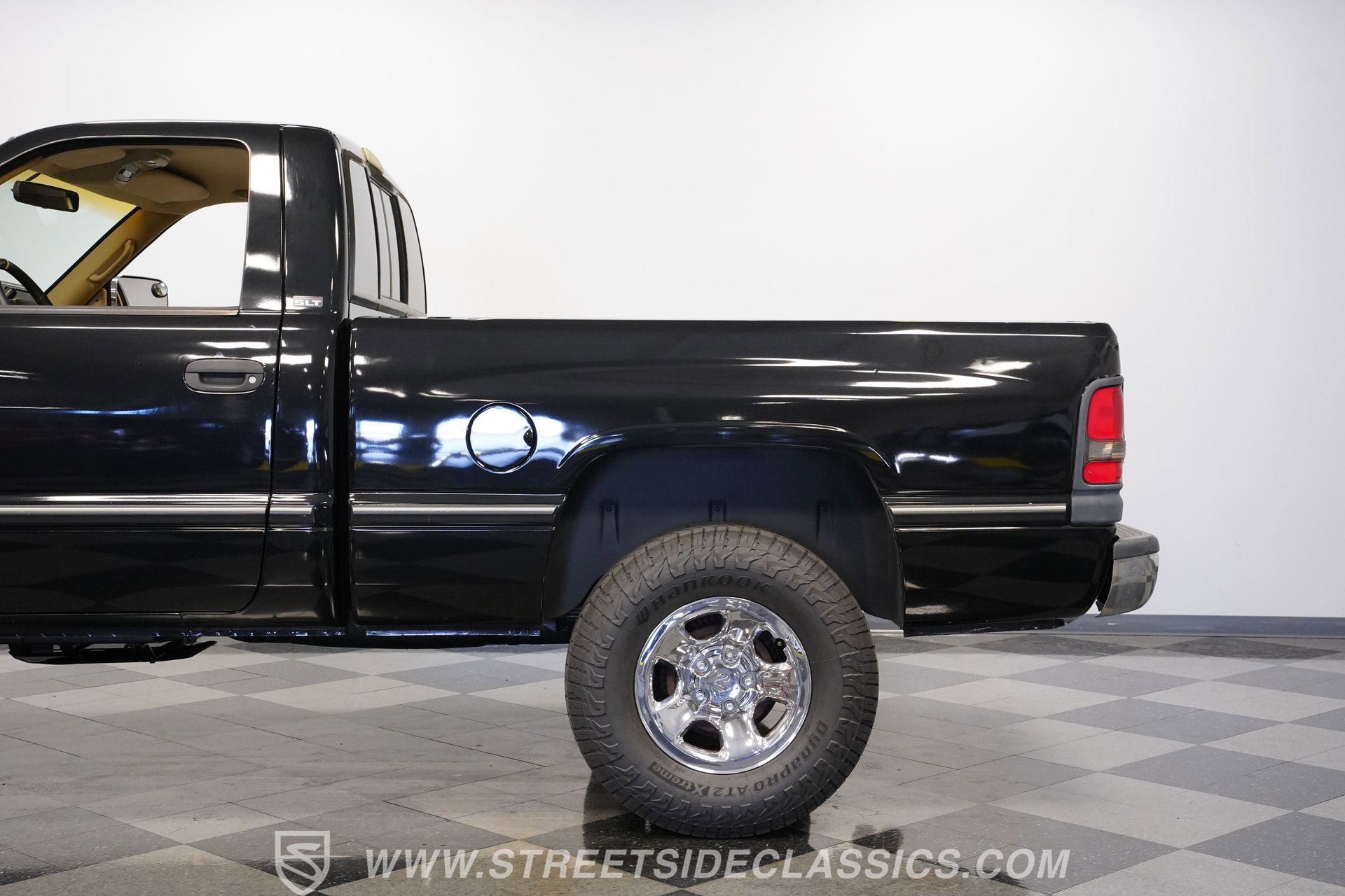 Used 1997 Dodge Ram 1500 Truck 4x4 Regular Cab image 24