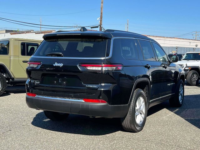 Certified 2022 Jeep Grand Cherokee L Laredo w/ Luxury Tech Group I AWD/4WD image 6