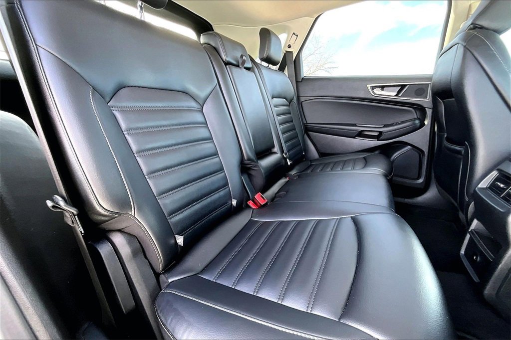 Used 2024 Ford Edge SEL image 24