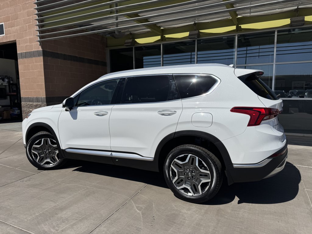 Used 2023 Hyundai Santa Fe Limited AWD/4WD image 5