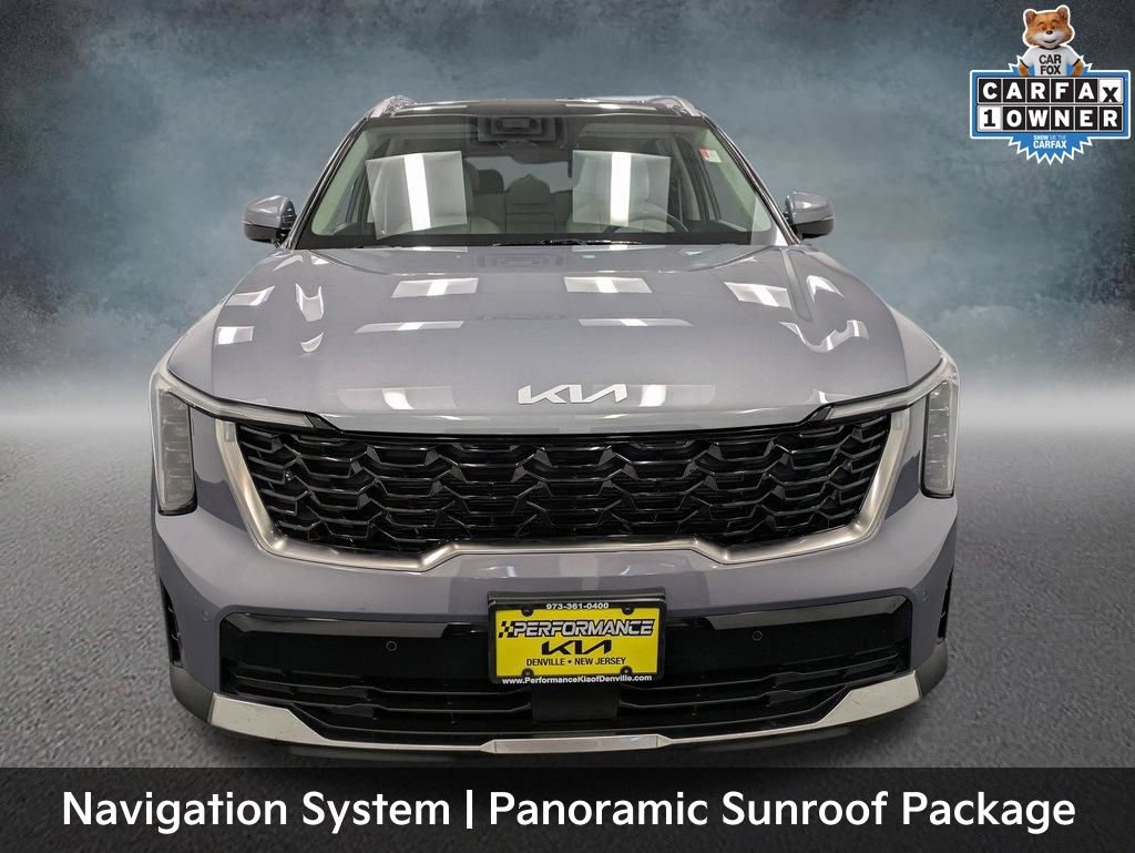 Used 2025 Kia Sorento S w/ Panoramic Sunroof Package AWD/4WD image 2