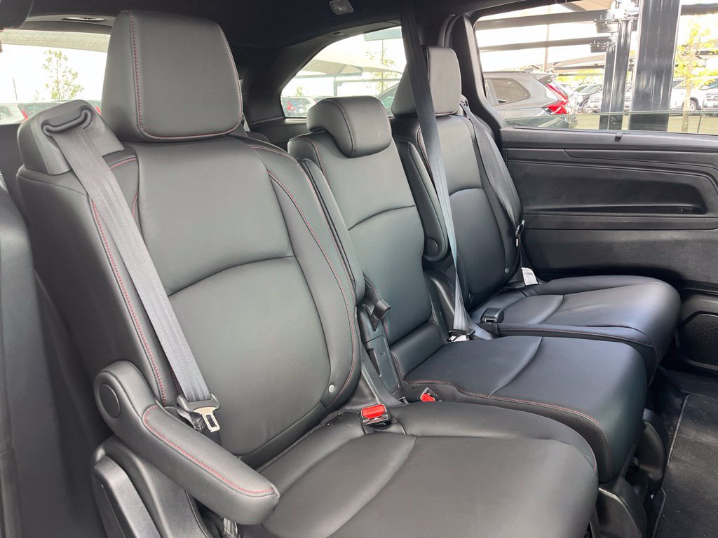 Certified 2026 Honda Odyssey Sport-L image 30