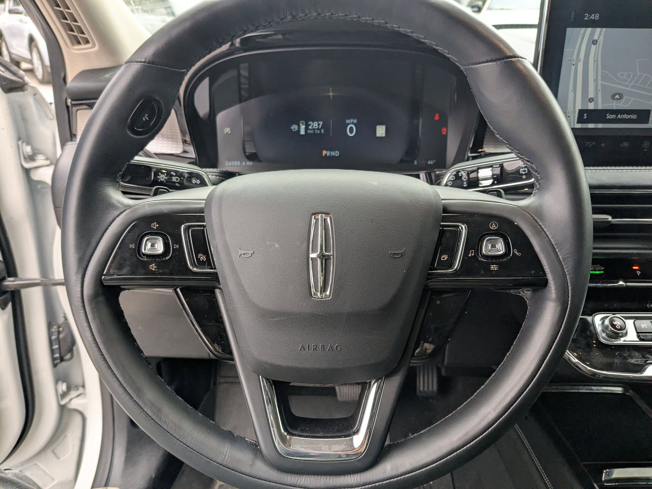 Used 2024 Lincoln Corsair Reserve image 13