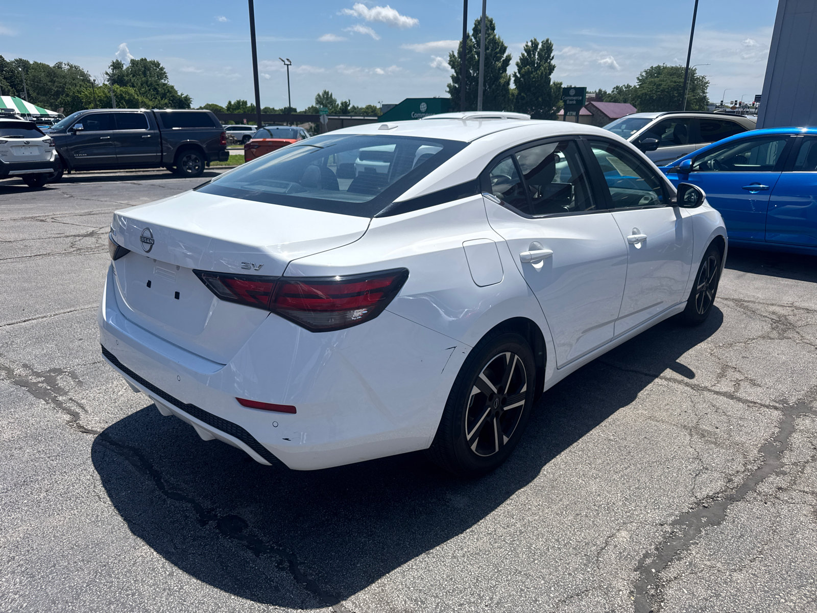 Used 2024 Nissan Sentra SV FWD image 5
