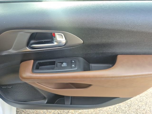 Used 2020 Chrysler Pacifica Limited w/ Advanced Safetytec Group image 18