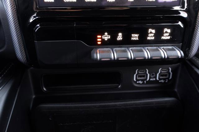 Used 2021 RAM 1500 Limited w/ Body Color Bumper Group image 22