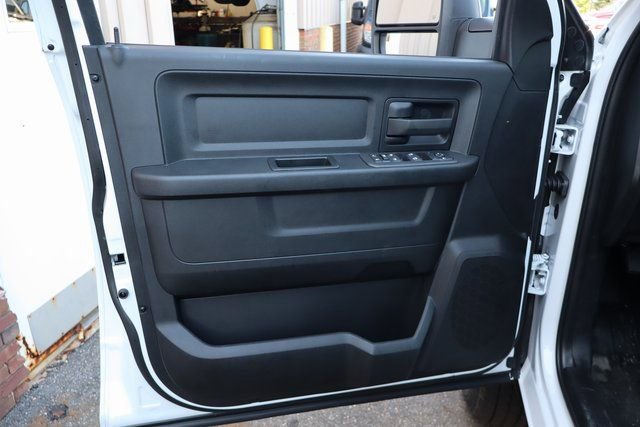 New 2025 RAM 3500 Tradesman AWD/4WD image 9