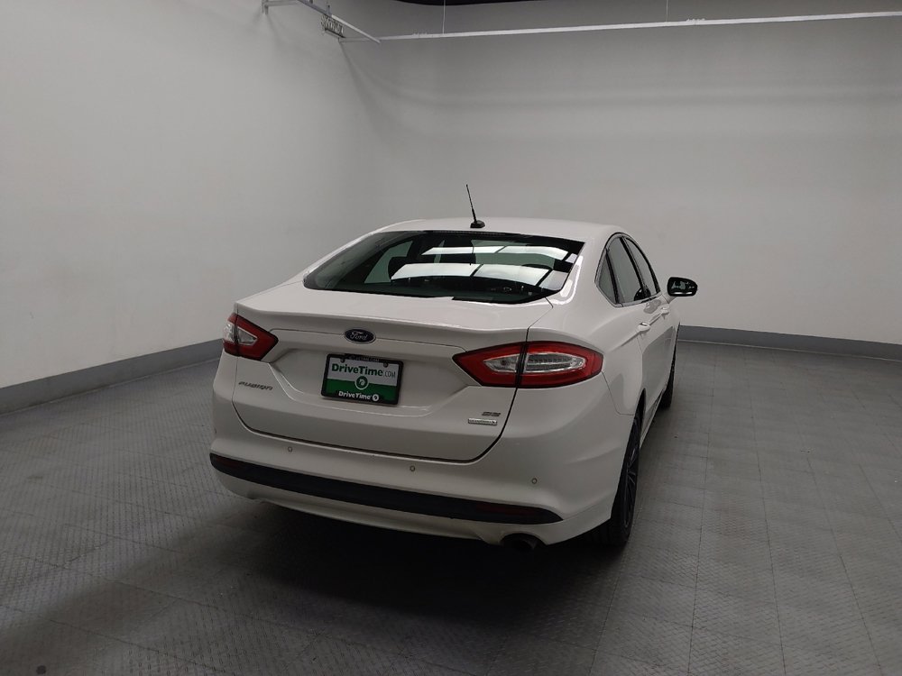 Used 2016 Ford Fusion SE w/ Equipment Group 202A FWD image 7