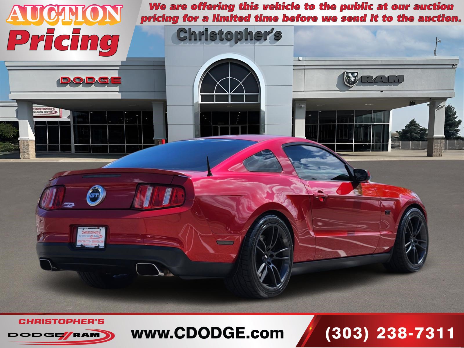 Used 2010 Ford Mustang GT RWD image 3