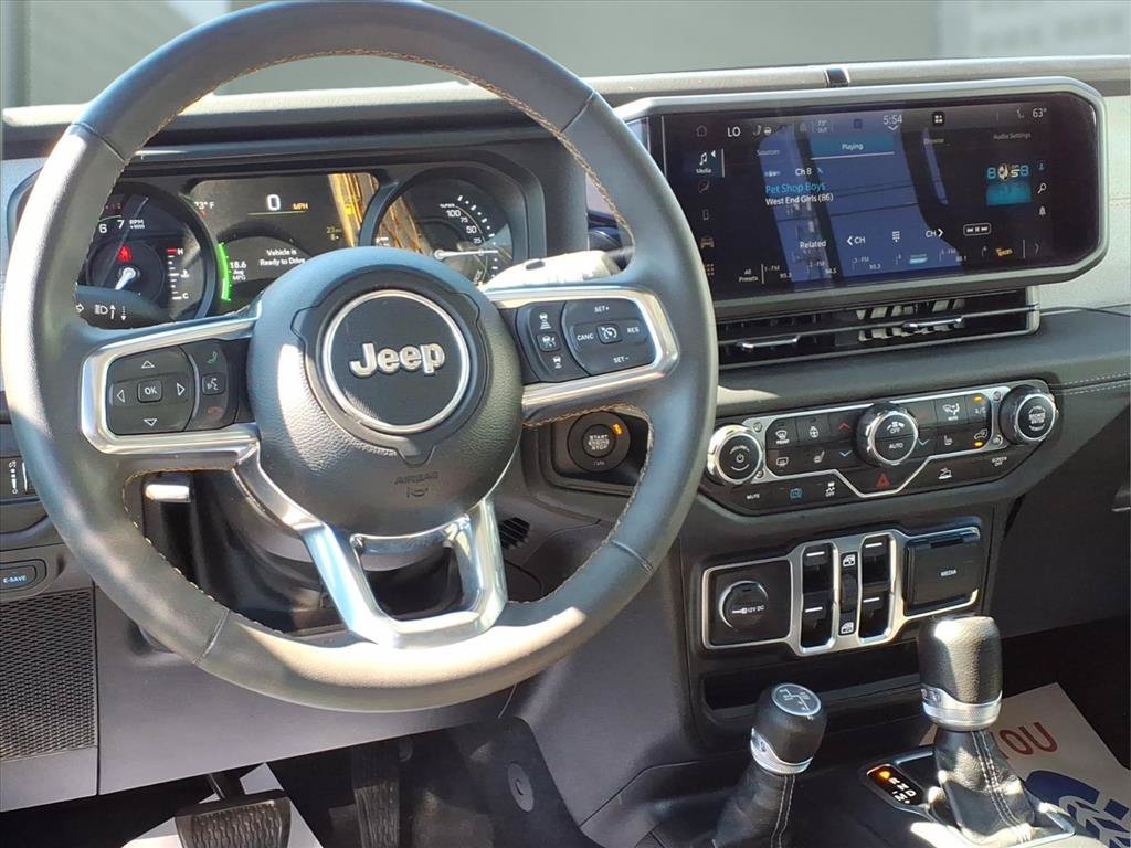 Certified 2024 Jeep Wrangler Unlimited Sahara AWD/4WD image 4